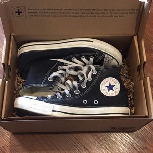 Custom Converse size 7